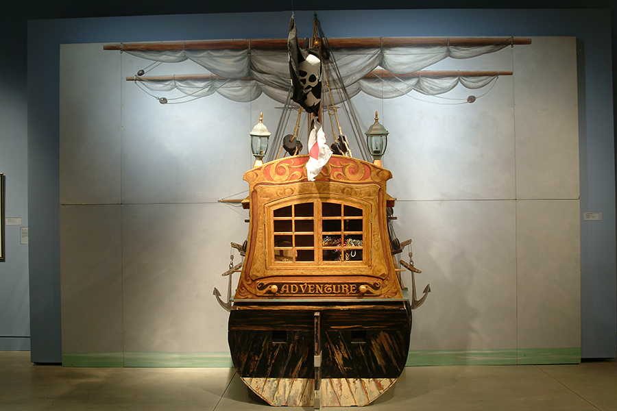 DAM -installation-pirate ship-front (04).jpg